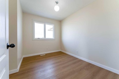 755 East Avenue, Pincher Creek, AB - Indoor Photo Showing Other Room