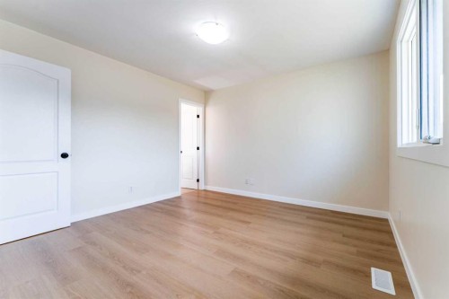 755 East Avenue, Pincher Creek, AB - Indoor Photo Showing Other Room