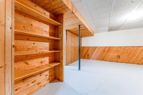 755 East Avenue, Pincher Creek, AB - Indoor Photo Showing Other Room