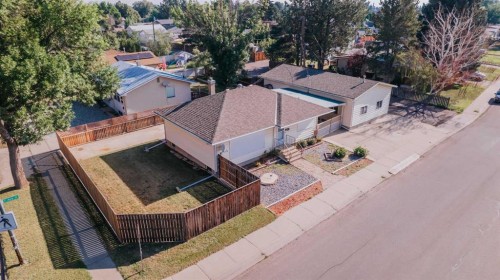 2305 7 Avenue North, Lethbridge, AB - Outdoor