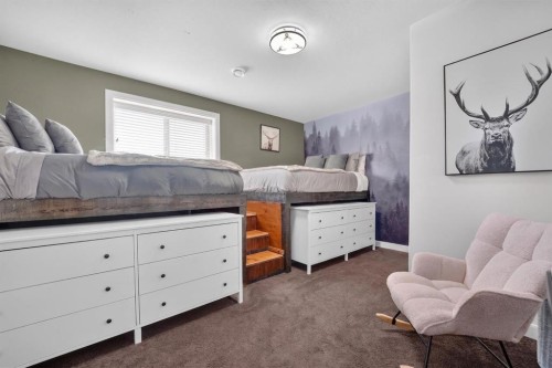 65004 Range Road 19-5, Stirling, AB - Indoor Photo Showing Bedroom