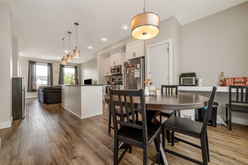 824 Coalbrook Close West, Lethbridge, AB 