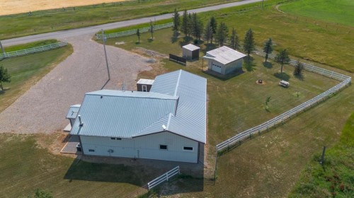 204004 Twp Rd 6-4, Raymond, AB - Outdoor