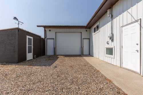 204004 Twp Rd 6-4, Raymond, AB - Outdoor With Exterior