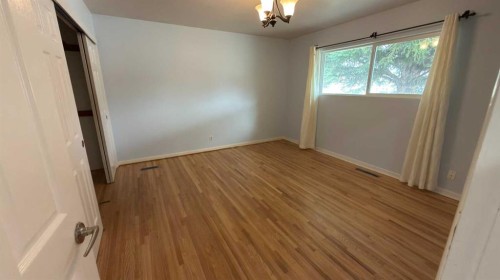 1906 14 Avenue South, Lethbridge, AB - Indoor Photo Showing Other Room