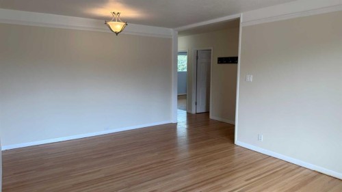 1906 14 Avenue South, Lethbridge, AB - Indoor Photo Showing Other Room