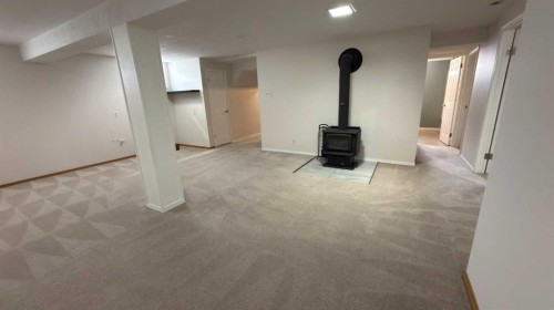 1906 14 Avenue South, Lethbridge, AB - Indoor