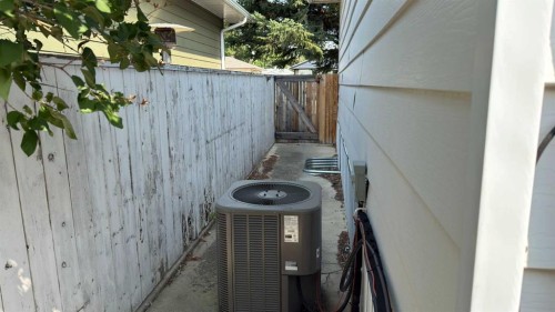 1906 14 Avenue South, Lethbridge, AB - Outdoor With Exterior