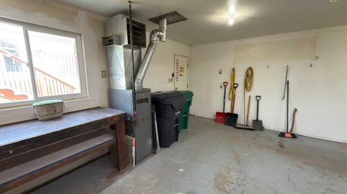 1906 14 Avenue South, Lethbridge, AB - Indoor
