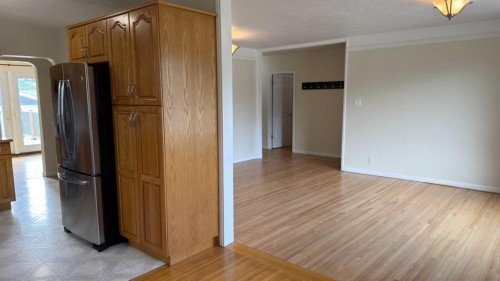1906 14 Avenue South, Lethbridge, AB - Indoor