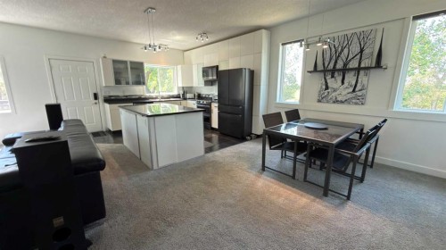 212 Underwood Avenue, Diamond City, AB - Indoor