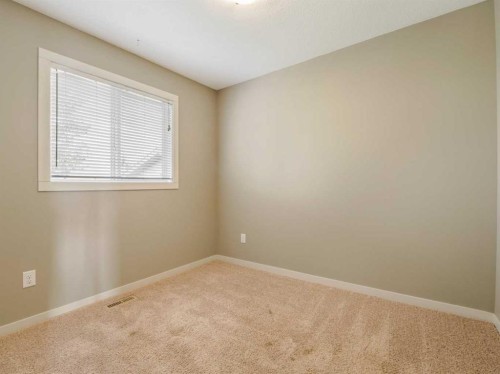 120 Mt Sundial Court West, Lethbridge, AB - Indoor Photo Showing Other Room