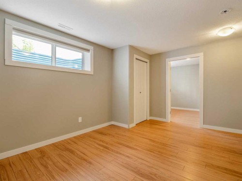 120 Mt Sundial Court West, Lethbridge, AB - Indoor Photo Showing Other Room