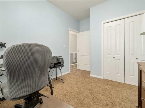 695 Parkside Drive, Coaldale, AB - Indoor Photo Showing Other Room