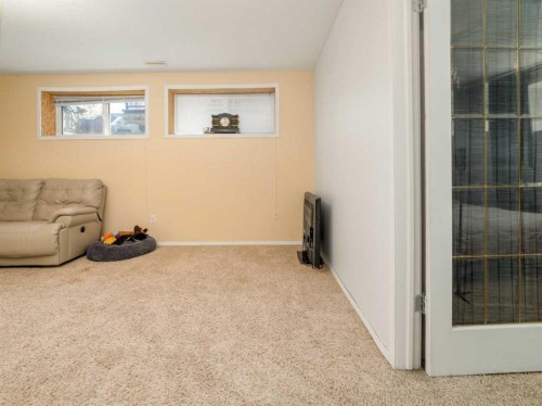 695 Parkside Drive, Coaldale, AB - Indoor