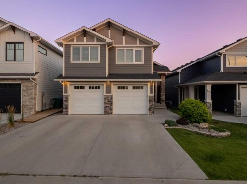 696 Sixmile Crescent South, Lethbridge, AB - Outdoor With Facade