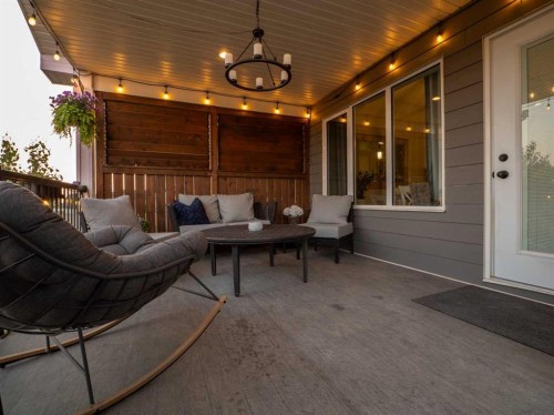 696 Sixmile Crescent South, Lethbridge, AB - Outdoor With Deck Patio Veranda With Exterior