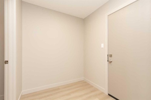 757 Riverhills Landing West, Lethbridge, AB - Indoor Photo Showing Other Room