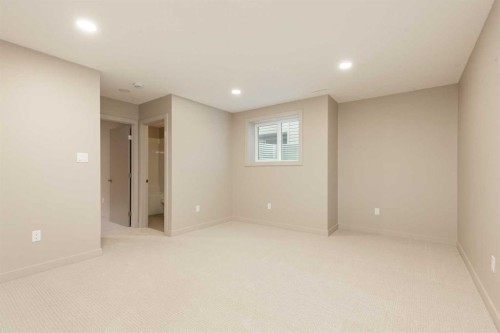 757 Riverhills Landing West, Lethbridge, AB - Indoor