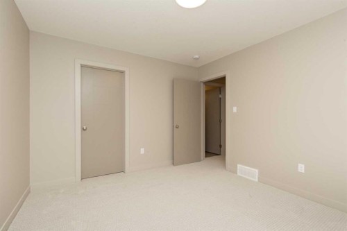 757 Riverhills Landing West, Lethbridge, AB - Indoor Photo Showing Other Room