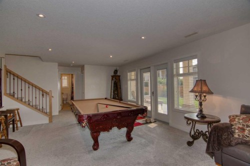44 Fairmont Point South, Lethbridge, AB - Indoor Photo Showing Other Room