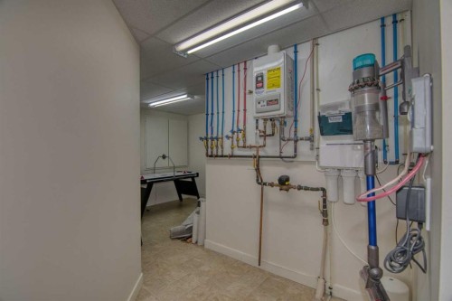 44 Fairmont Point South, Lethbridge, AB - Indoor