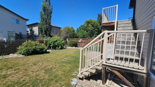 414 Gateway Crescent South, Lethbridge, AB - Outdoor With Exterior