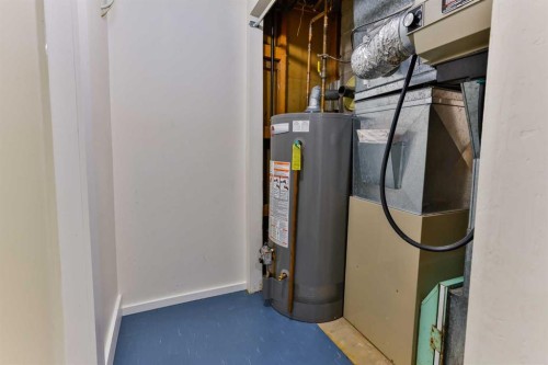 2206 16 Avenue South, Lethbridge, AB - Indoor Photo Showing Basement