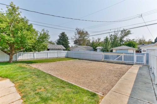 2206 16 Avenue South, Lethbridge, AB - Outdoor