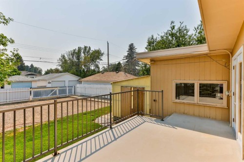 2206 16 Avenue South, Lethbridge, AB - Outdoor With Exterior