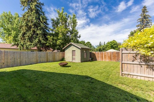 116 S 1 Street West, Magrath, AB - Outdoor