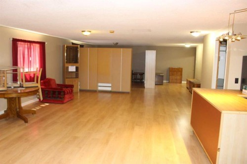 225 Main Street, Barons, AB 