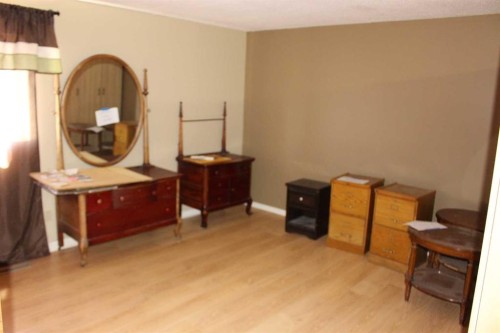 225 Main Street, Barons, AB 