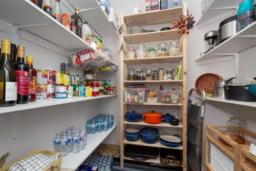 319 Canyon Boulevard West, Lethbridge, AB - Indoor With Storage