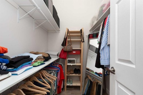 319 Canyon Boulevard West, Lethbridge, AB - Indoor With Storage