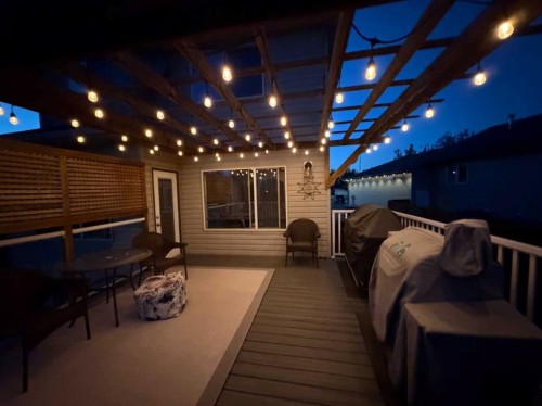 68 Blackfoot Circle West, Lethbridge, AB - Outdoor With Deck Patio Veranda With Exterior