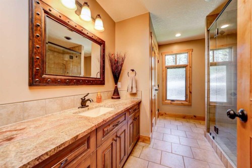 2411 63 Street, Coleman, AB - Indoor Photo Showing Bathroom