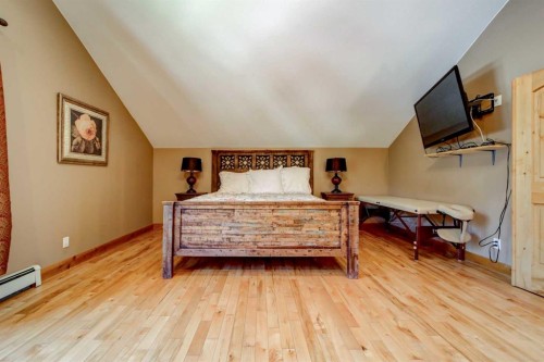 2411 63 Street, Coleman, AB - Indoor Photo Showing Bedroom