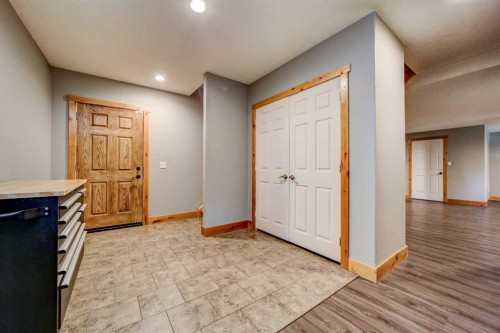 2411 63 Street, Coleman, AB - Indoor