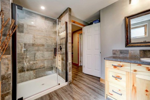 2411 63 Street, Coleman, AB - Indoor Photo Showing Bathroom