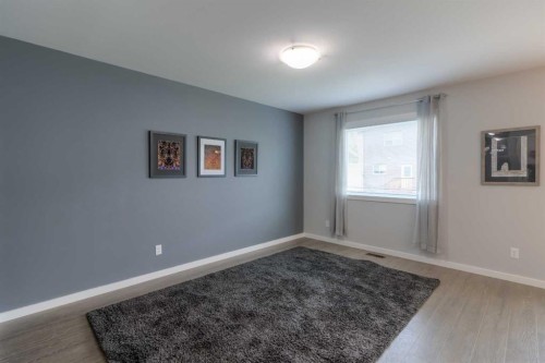 4-1220 Keystone, Lethbridge, AB - Indoor Photo Showing Other Room