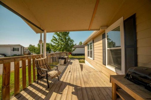 414 Conductor Boulevard, Coaldale, AB 
