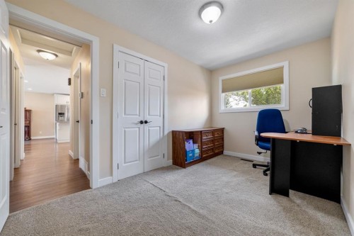 2123 25Th Street, Coaldale, AB - Indoor