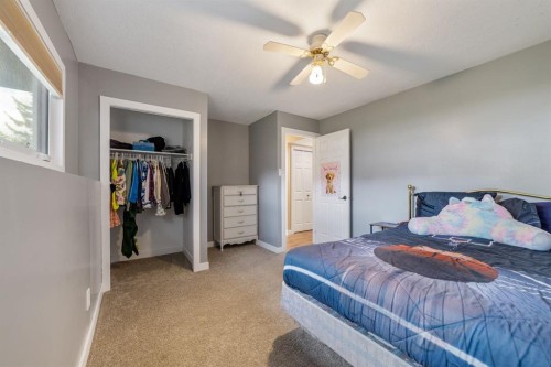 2123 25Th Street, Coaldale, AB - Indoor Photo Showing Bedroom