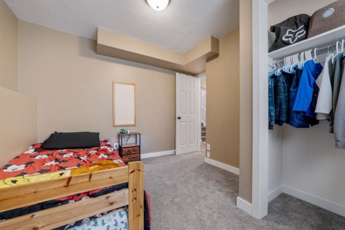 2123 25Th Street, Coaldale, AB - Indoor Photo Showing Bedroom