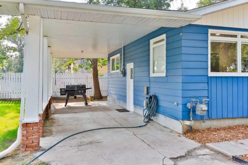 5334 45 Avenue, Taber, AB - Outdoor