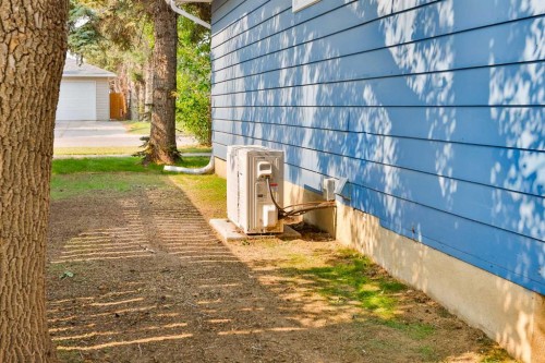 5334 45 Avenue, Taber, AB - Outdoor