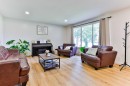 5334 45 Avenue, Taber, AB  - Indoor Photo Showing Living Room 