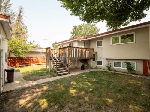 1114 Great Lakes Road South, Lethbridge, AB - Outdoor