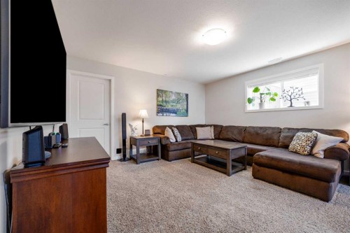 114 Lasalle Terrace West, Lethbridge, AB - Indoor Photo Showing Living Room
